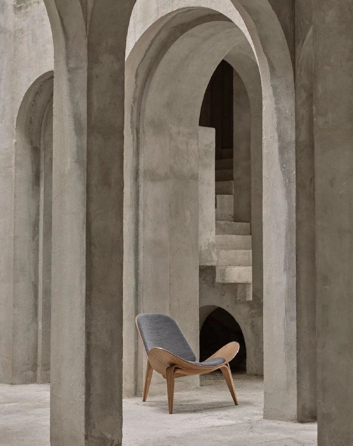 Shell Chair
